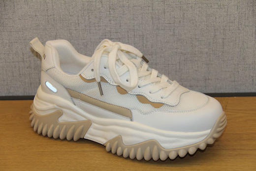 豪行2022年夏季新款22247091系带平跟中跟运动休闲鞋网面透气女鞋 专柜正品 商品图1