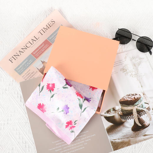 韩国品牌（桑蚕丝棉）印花小方巾 F178 F179 F180 上 商品图10