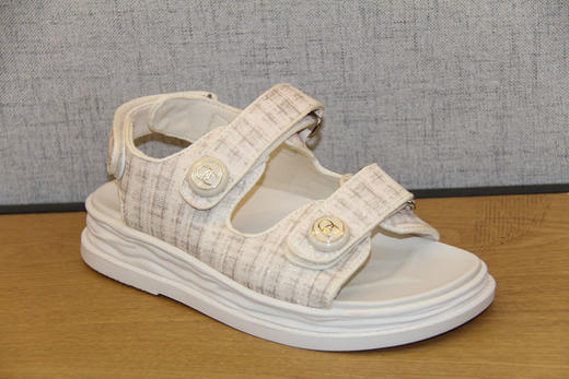 豪行2022年夏季新款22278051运动凉鞋女时尚网红软底休闲沙滩凉鞋 专柜正品 商品图4