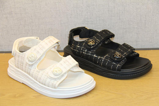 豪行2022年夏季新款22278051运动凉鞋女时尚网红软底休闲沙滩凉鞋 专柜正品 商品图1