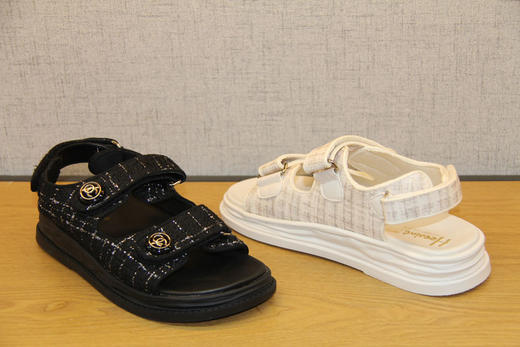 豪行2022年夏季新款22278051运动凉鞋女时尚网红软底休闲沙滩凉鞋 专柜正品 商品图0