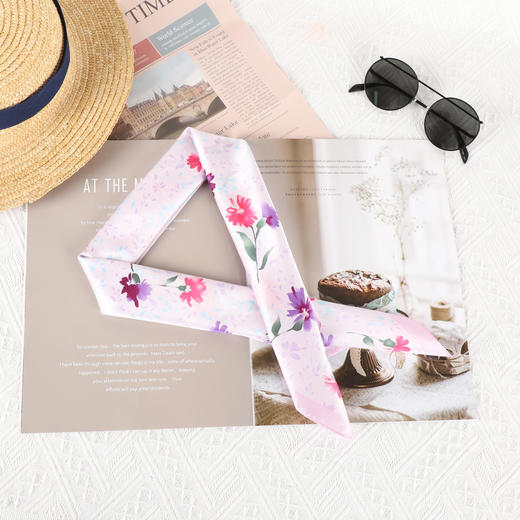 韩国品牌（桑蚕丝棉）印花小方巾 F178 F179 F180 上 商品图9