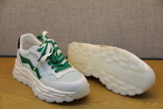 豪行2022年夏季新款22251933透气单网厚底中跟老爹鞋圆头网面女鞋 专柜正品 商品图6