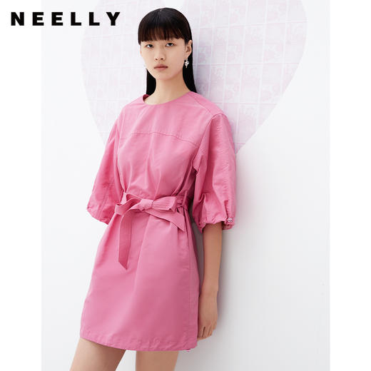 NEELLY纳俪2022秋季新品圆领连衣裙女休闲收腰系带七分袖A字裙N22081Y01065 商品图3