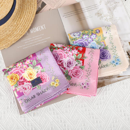 韩国品牌（桑蚕丝棉）印花小方巾 F168 F169 F170 上 商品图0