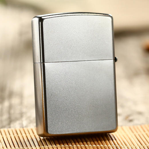 452017121 Zippo 【断货王】之宝正版原装打火机十二生肖磨砂雕刻国风剪纸专属款 205生肖-猪 商品图2