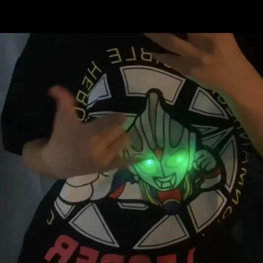 纯棉发光T恤男女短袖宽松上衣奥特曼儿童纯棉上衣轻拍发光亲子装七夕情人节 商品图6