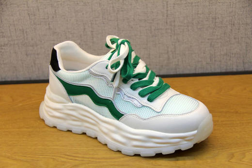 豪行2022年夏季新款22251933透气单网厚底中跟老爹鞋圆头网面女鞋 专柜正品 商品图1