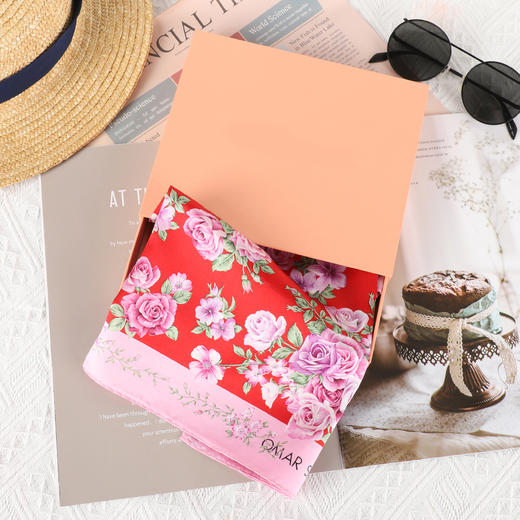 韩国品牌（桑蚕丝棉）印花小方巾 F168 F169 F170 上 商品图7