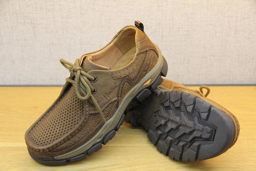 豪行2022年夏季12208911系带户外男鞋冲孔打眼透气夏季凉鞋耐磨底 专柜正品 商品图6