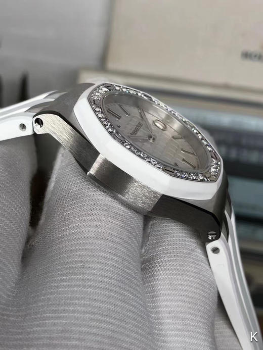 【女款】AP爱彼皇家橡树离岸型系列67540SK.ZZ.A010CA.01腕表 商品图6