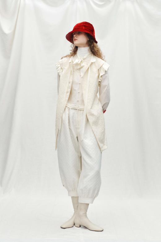 Renlisu  麦色浮雕印花长背心 商品图7