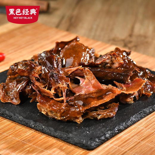 黑色经典盒装手撕酱板鸭108g 商品图3