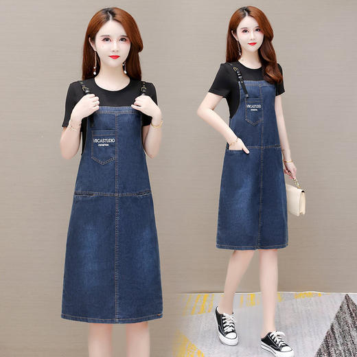 WEZM-BYX2065  时尚假两件套装连衣裙女2022夏新款修身短袖气质减龄牛仔背带裙子 商品图1