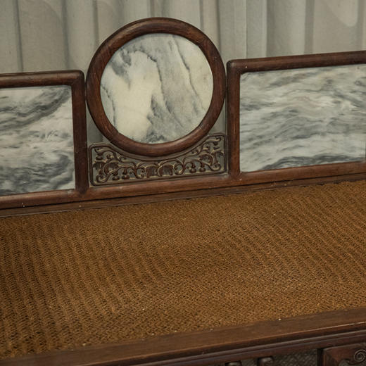 清 红木镶云石五屏贵妃榻 商品图3