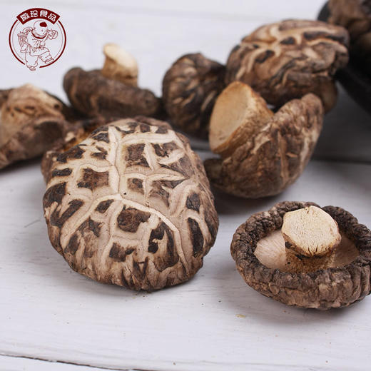 椴木花菇  干货朵大  肉厚食用菌 120克（纸盒装） 商品图5
