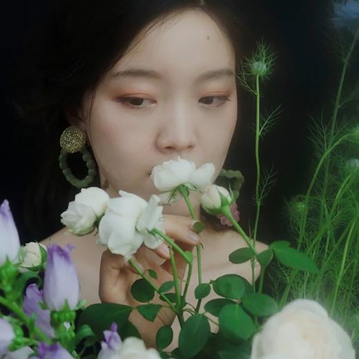 北京仓｜Rea-Moonlight Ballad-翠玉 草绿色 耳环［日本设计师］ 商品图3
