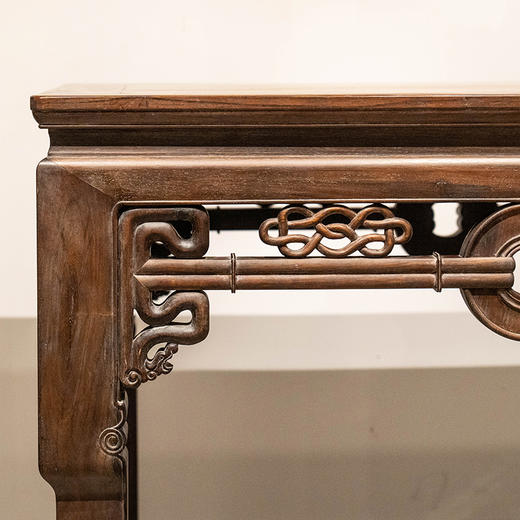 清 红木拱璧纹大画桌 商品图1