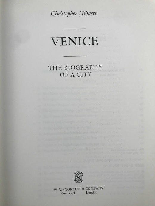 威尼斯：一座城市的传记 数百幅插图 精装16开 商品图3