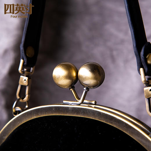 四英寸原创设计荷韵系列典藏款包包手工制作复古丝绒手提包87266 商品图3