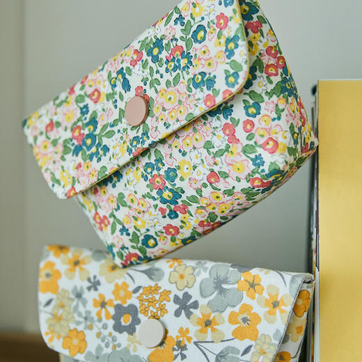 碎花系列化妆收纳包梳妆台书桌收纳袋 商品图0