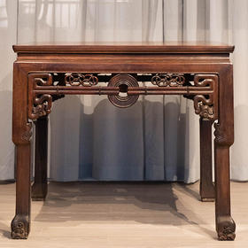 清中期 红木拱璧纹八仙桌