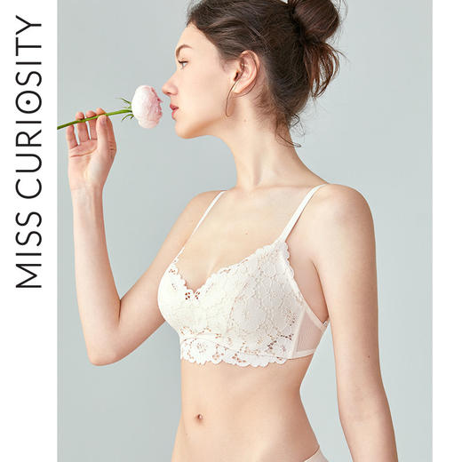 好奇蜜斯美背内衣女夏季薄款无痕大胸显小文胸套装性感蕾丝胸罩超寇依 商品图0
