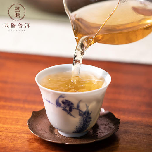 双陈 2022年莲饼普洱茶生茶1片(357克/片)礼盒装 商品图2