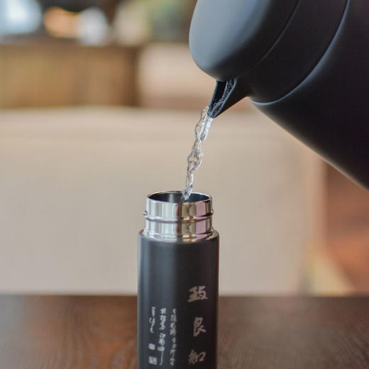 羽诗制造出品 上善若水热水壶口袋杯保温水壶水杯套装阳明心学文创礼盒 商品图2