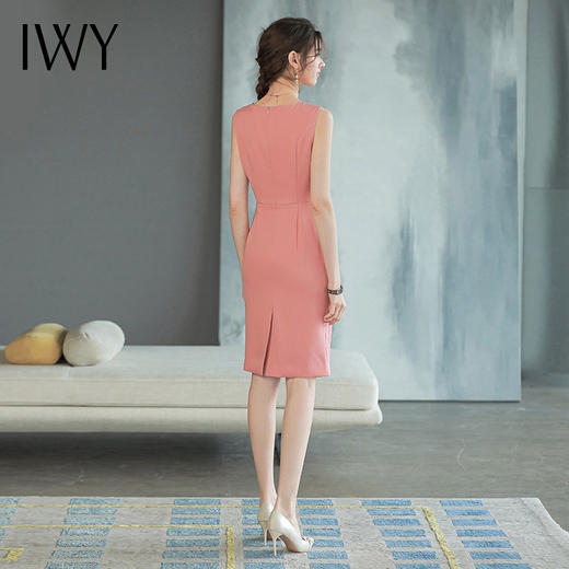 IWY/粉色职业连衣裙女背心西装裙四季高端质感无袖西装内搭裙子Q754 商品图3