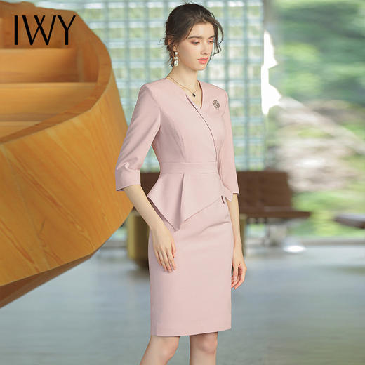 IWY/时尚通勤OL粉色西装连衣裙简约知性优雅收腰显瘦职场办公室Q750 商品图4