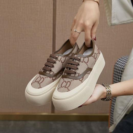 JYXY-VDC-A060新款时尚气质帆布面字母拼网猪皮内里松糕厚底绑带休闲鞋 商品图0