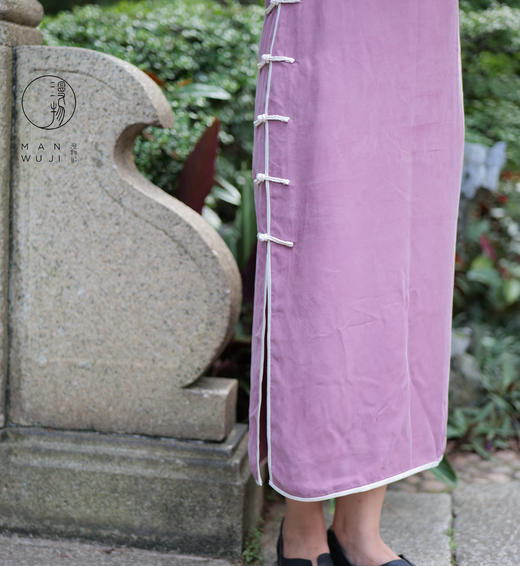 铜氨丝「雌-霓」包边四分连袖旗袍 商品图5