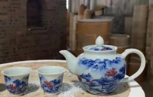 杜芳星：柴窑青花釉里红山水壶杯套组 商品图0