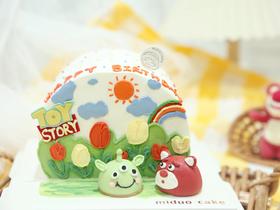 卡通主题款 Toy Story玩具总动员草莓熊 三眼仔 手绘 半圆 男孩女孩造型蛋糕