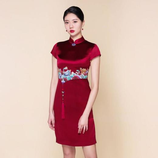 3楼 陶玉梅中式流苏重工刺绣改良旗袍 商品图1