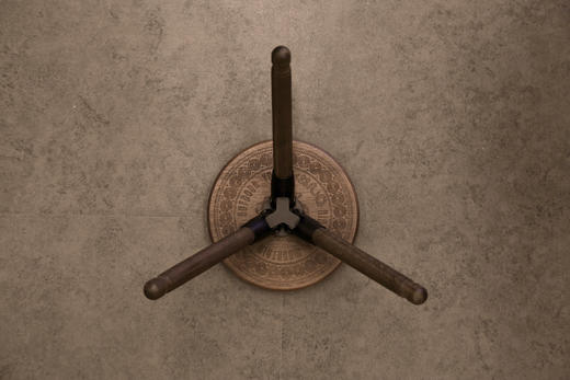 Outdoor Yogui 黑胡桃木迷你三脚架 商品图2