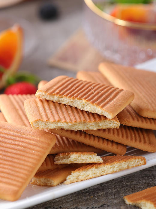 【中欧班列精选】俄罗斯进口饼干 小刺猬早餐饼奶香浓郁香酥可口休闲零食原装380克 正品保证 商品图7