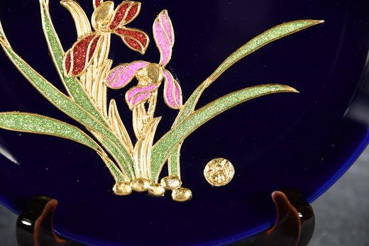 中华老字号蔡氏漆线雕空谷幽兰盘（8英寸蓝釉） 商品图2