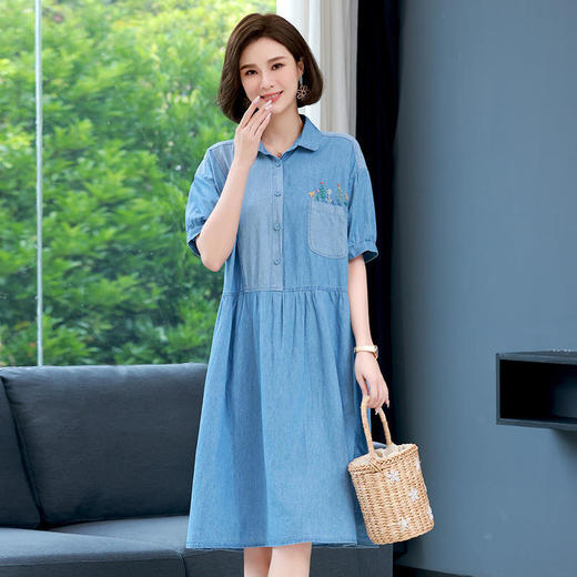 HR-WX05019  2022夏季新款拼接文艺复古刺绣花牛仔衬衫裙 商品图1