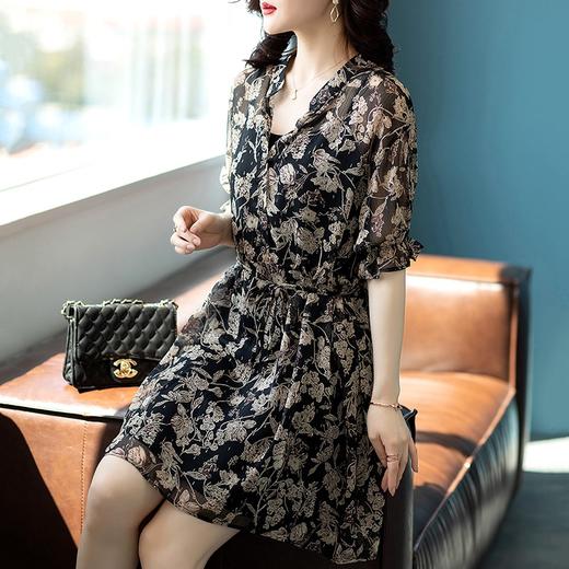 MZ803646 轻熟风雪纺碎花v领连衣裙女夏气质宽松收腰显瘦洋气法式复古裙子 商品图0