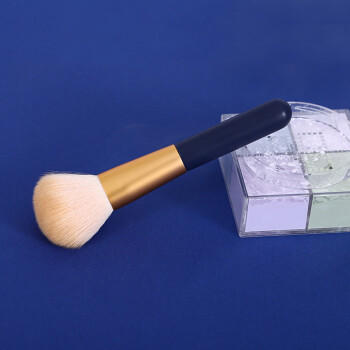 尔木萄（AMORTALS）大号散粉刷化妆刷定妆刷腮红刷高光修容软毛刷旅行便携节日礼物 商品图2