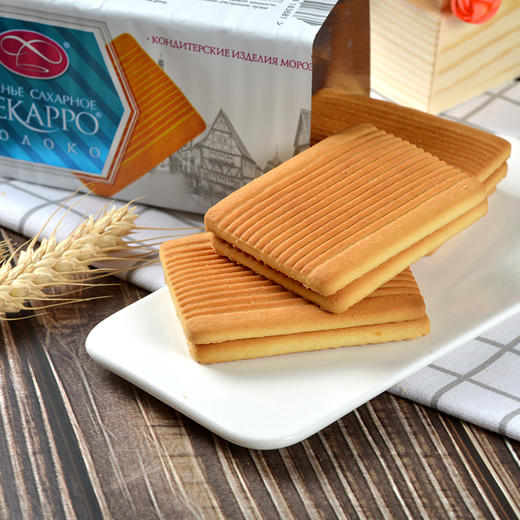 【中欧班列精选】俄罗斯进口饼干 小刺猬早餐饼奶香浓郁香酥可口休闲零食原装380克 正品保证 商品图3