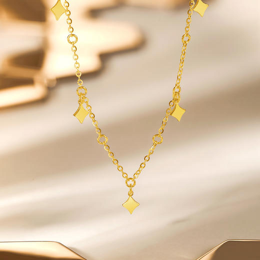 周六福5G黄金星芒项链女3代无极金系列时髦金计价足金锁骨链颈饰 商品图4