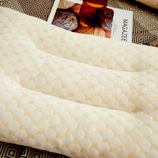 【欧典梦娜】乳胶颗粒枕 商品图7