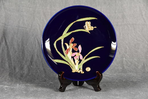 中华老字号蔡氏漆线雕空谷幽兰盘（8英寸蓝釉） 商品图0