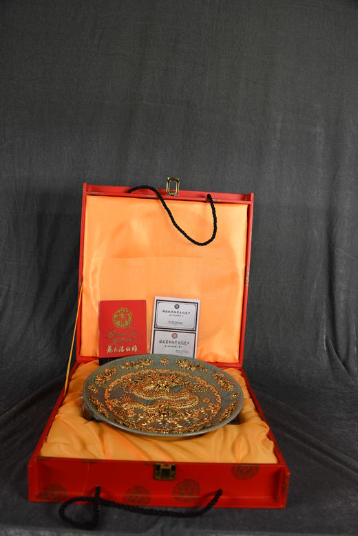 中华老字号蔡氏漆线雕正九龙盘（哥窑10英寸） 商品图3