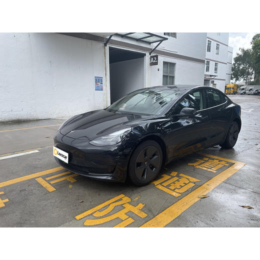 特斯拉 Model 3 标准续航后驱升级版 【长租-深圳】 商品图1