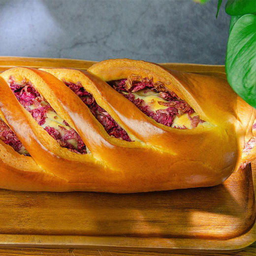 雅觅 玫瑰情人大列巴500g 俄罗斯坚果面包 新疆俄罗斯风味列巴 健康早餐 老少都能吃的面包 商品图4