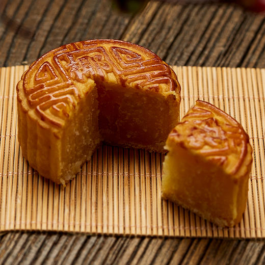 全聚德【悦享仲秋月饼礼盒】白莲蓉蛋黄/宫保鸭肉/椰蓉/桃山皮酸奶草莓/红豆 8枚装 商品图3